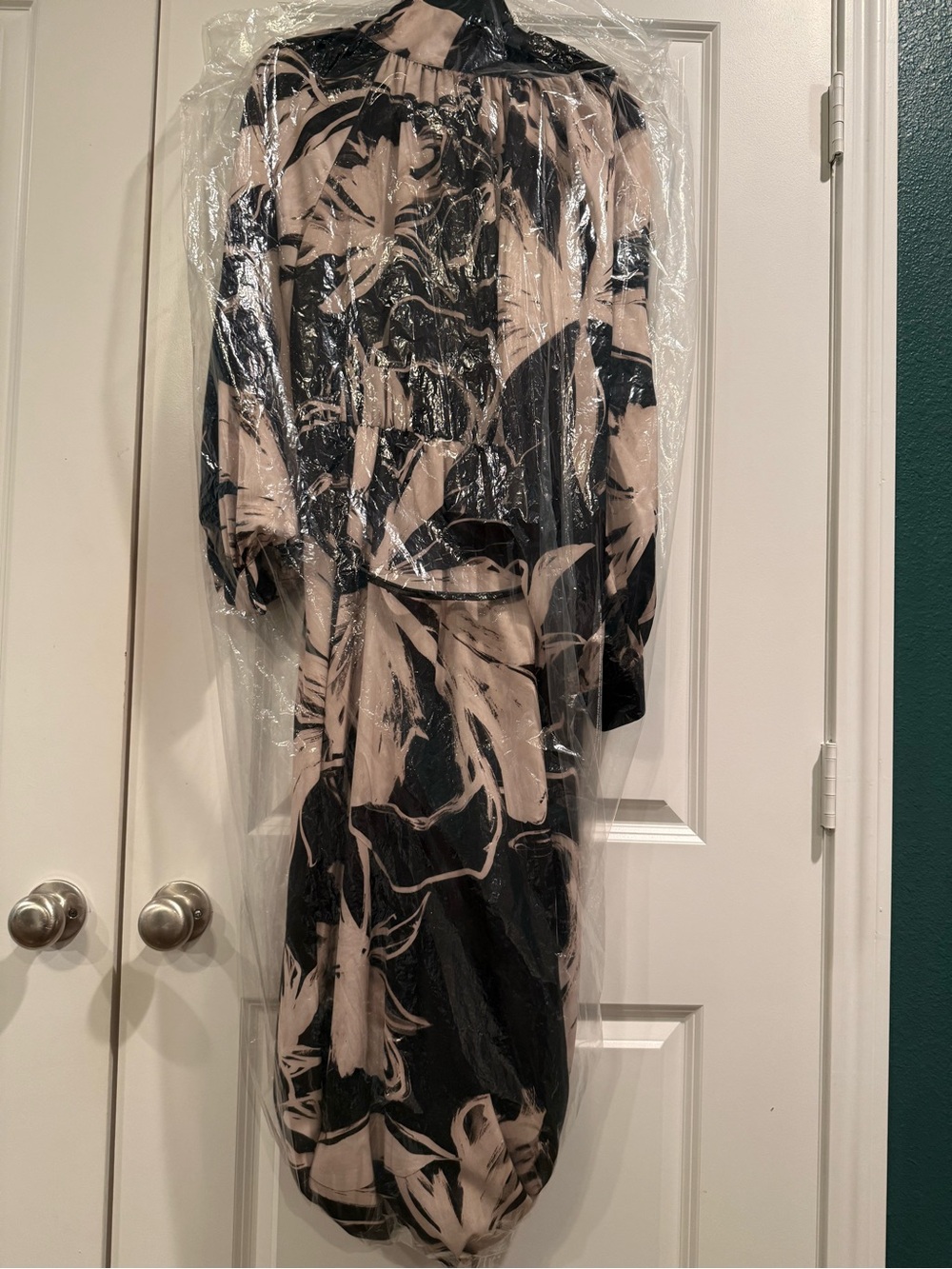 Donna Karan Black and Cream Floral Midi Dress SIZE 14 - Picture 8 of 8